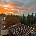 Апартаменты Di Castel Pietraio