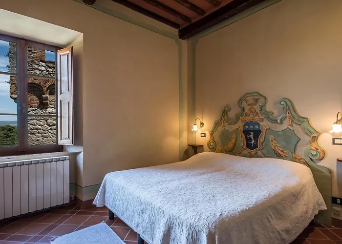 Di Castel Pietraio Apartament