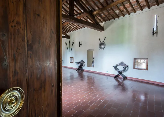 Apartament Di Castel Pietraio